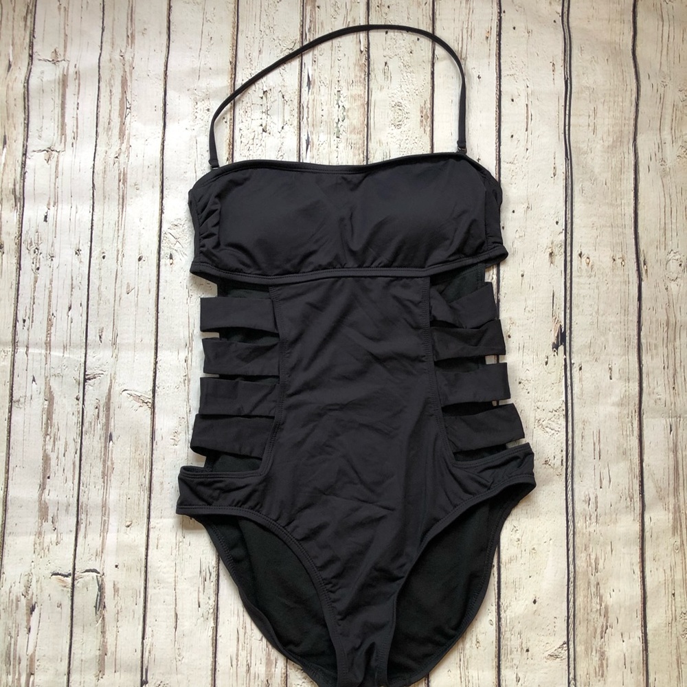 Kenneth Cole Swimsuit